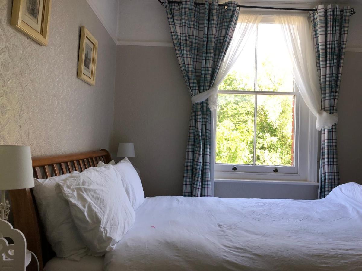 Bed and Breakfast Carena House Canterbury Exterior foto