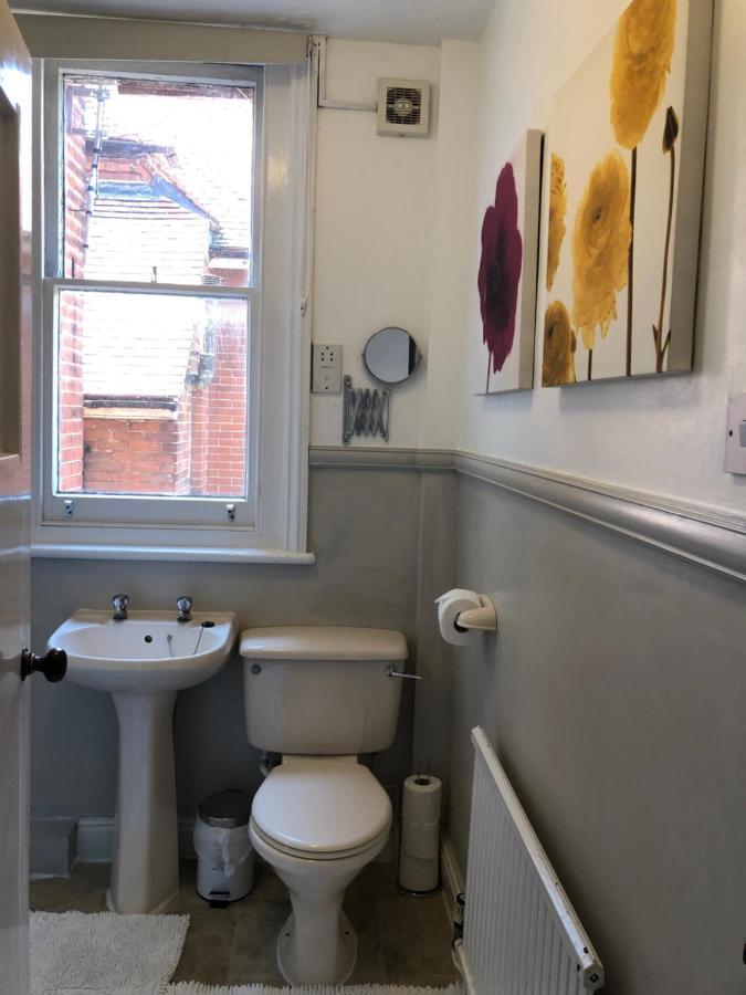 Bed and Breakfast Carena House Canterbury Exterior foto